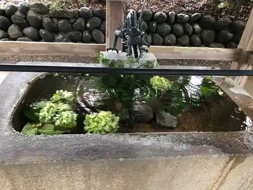 府八幡宮の手水