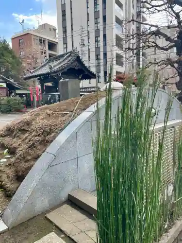 善性寺の{uncategorized: "未分類", other: "その他", undefined: "問題あり", building: "その他建物", grave: "お墓", sacred_gate: "鳥居", guardian: "狛犬", statue: "像", buddha: "仏像", history: "歴史", nature: "自然", garden: "庭園", animal: "動物", pagoda: "塔", temizu: "手水舎", mountain_gate: "山門・神門", sanctuary: "本殿・本堂", subordinate: "末社・摂社", art: "芸術", scenery: "景色", jizo: "地蔵", ema: "絵馬", goshuin: "御朱印", omikuji: "おみくじ", items: "授与品その他", amulet: "お守り", goshuincho: "御朱印帳", eats: "食事", festival: "お祭り", votive_dance: "神楽", shichigosan: "七五三参", wedding: "結婚式", experience: "体験その他", initially: "初詣", around: "周辺", anti_infection: "感染症対策"}