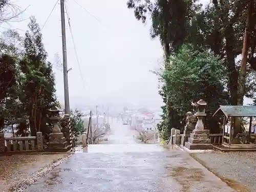 川田八幡神社の建物その他