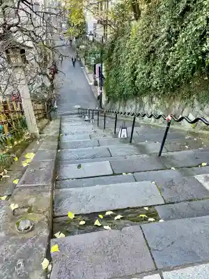 復興地蔵尊の{uncategorized: "未分類", other: "その他", undefined: "問題あり", building: "その他建物", grave: "お墓", sacred_gate: "鳥居", guardian: "狛犬", statue: "像", buddha: "仏像", history: "歴史", nature: "自然", garden: "庭園", animal: "動物", pagoda: "塔", temizu: "手水舎", mountain_gate: "山門・神門", sanctuary: "本殿・本堂", subordinate: "末社・摂社", art: "芸術", scenery: "景色", jizo: "地蔵", ema: "絵馬", goshuin: "御朱印", omikuji: "おみくじ", items: "授与品その他", amulet: "お守り", goshuincho: "御朱印帳", eats: "食事", festival: "お祭り", votive_dance: "神楽", shichigosan: "七五三参", wedding: "結婚式", experience: "体験その他", initially: "初詣", around: "周辺", anti_infection: "感染症対策"}