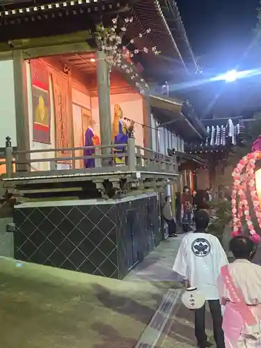 本佛寺のお祭り