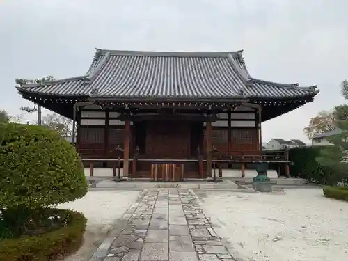 阿弥陀寺の本殿・本堂