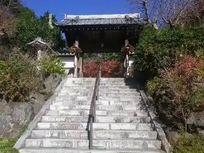 覚園寺の山門・神門