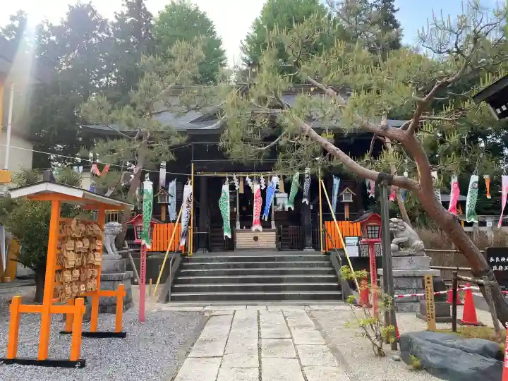 長良神社の{uncategorized: "未分類", other: "その他", undefined: "問題あり", building: "その他建物", grave: "お墓", sacred_gate: "鳥居", guardian: "狛犬", statue: "像", buddha: "仏像", history: "歴史", nature: "自然", garden: "庭園", animal: "動物", pagoda: "塔", temizu: "手水舎", mountain_gate: "山門・神門", sanctuary: "本殿・本堂", subordinate: "末社・摂社", art: "芸術", scenery: "景色", jizo: "地蔵", ema: "絵馬", goshuin: "御朱印", omikuji: "おみくじ", items: "授与品その他", amulet: "お守り", goshuincho: "御朱印帳", eats: "食事", festival: "お祭り", votive_dance: "神楽", shichigosan: "七五三参", wedding: "結婚式", experience: "体験その他", initially: "初詣", around: "周辺", anti_infection: "感染症対策"}