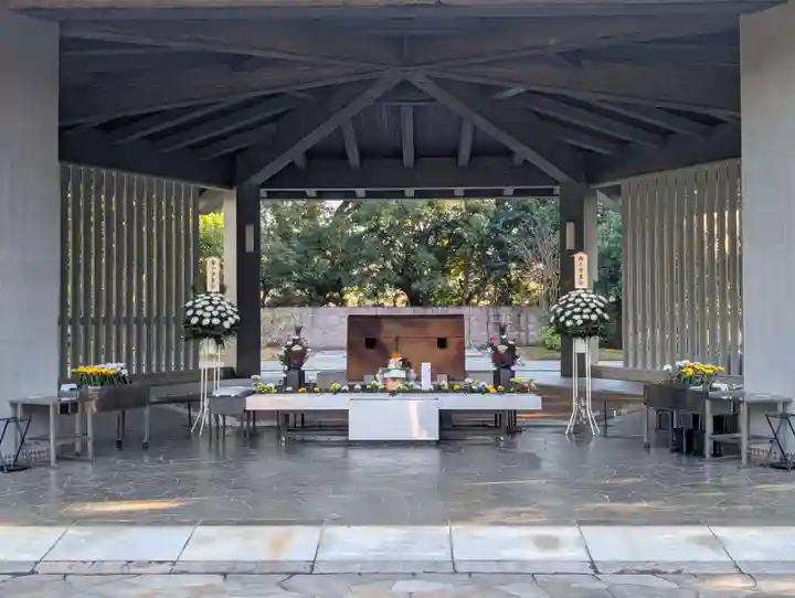 千鳥ヶ淵戦没者墓苑(東京都)