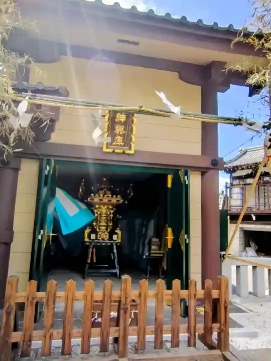 石濱神社の{uncategorized: "未分類", other: "その他", undefined: "問題あり", building: "その他建物", grave: "お墓", sacred_gate: "鳥居", guardian: "狛犬", statue: "像", buddha: "仏像", history: "歴史", nature: "自然", garden: "庭園", animal: "動物", pagoda: "塔", temizu: "手水舎", mountain_gate: "山門・神門", sanctuary: "本殿・本堂", subordinate: "末社・摂社", art: "芸術", scenery: "景色", jizo: "地蔵", ema: "絵馬", goshuin: "御朱印", omikuji: "おみくじ", items: "授与品その他", amulet: "お守り", goshuincho: "御朱印帳", eats: "食事", festival: "お祭り", votive_dance: "神楽", shichigosan: "七五三参", wedding: "結婚式", experience: "体験その他", initially: "初詣", around: "周辺", anti_infection: "感染症対策"}