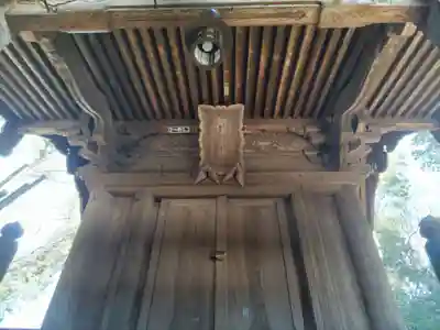 鳥見神社の本殿・本堂