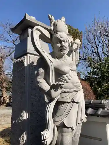 無量寺の像