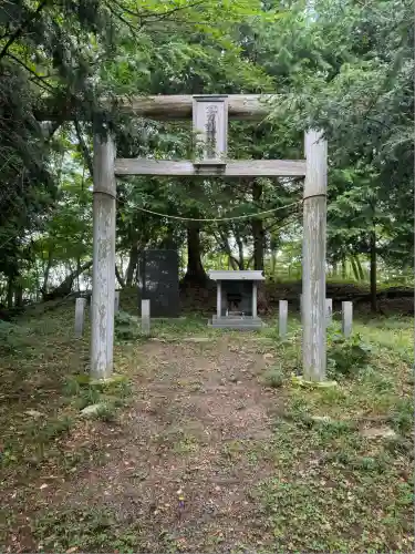 軍刀利神社元社(山梨県)