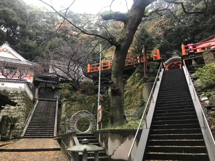 福石観音清岩寺(長崎県)
