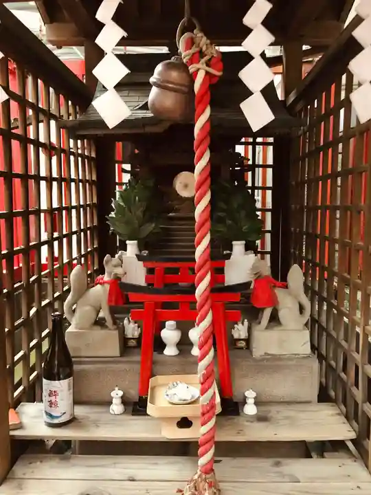 延壽稲荷神社の狛犬