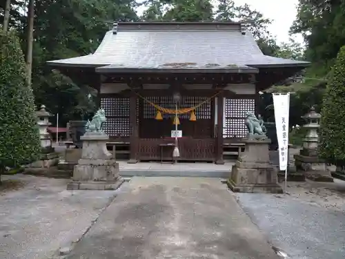 磯山神社の本殿・本堂