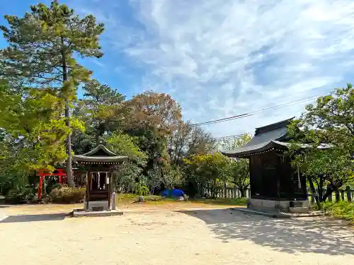 御厨神社の末社