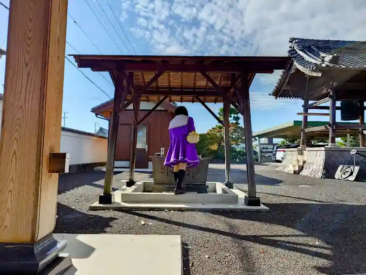 観音寺の手水舎