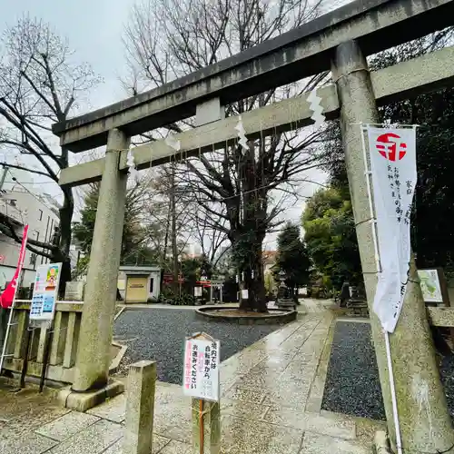鳩森八幡神社の鳥居