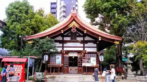 三輪神社の本殿・本堂