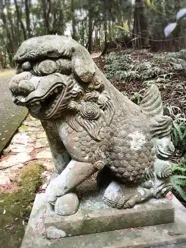 坂手神社の狛犬