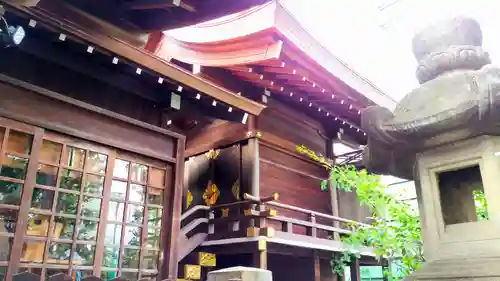 三輪神社の本殿・本堂