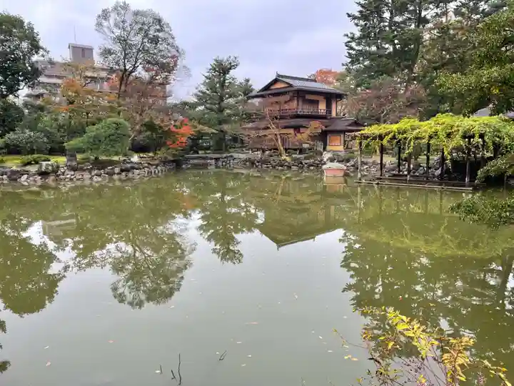 嚴島神社 (京都御苑)(京都府)