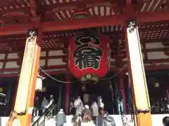 浅草寺の本殿