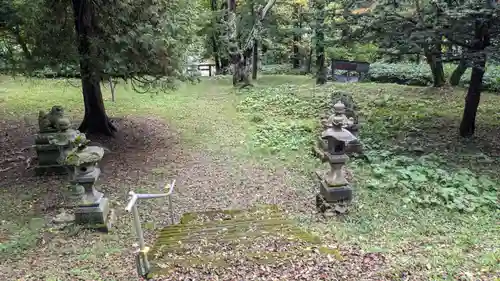 金山神社の庭園