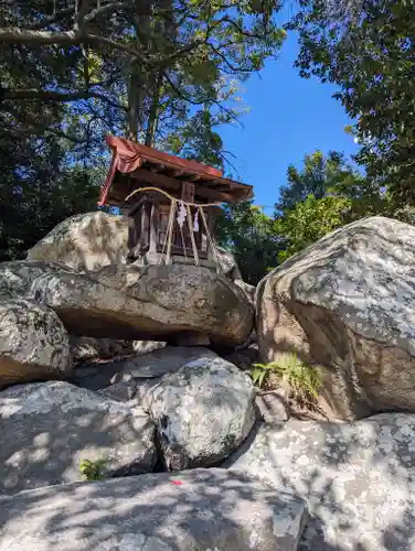 岩畔稲荷神社(岡山県)