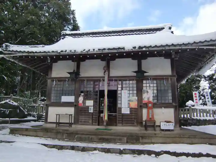 岡神社(滋賀県)