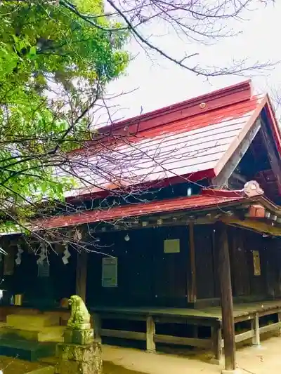 日先神社の本殿