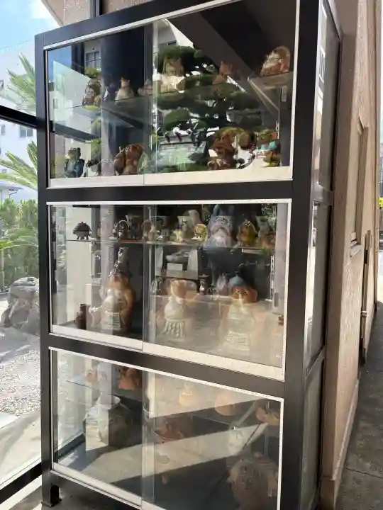 龍淵寺(龍渕寺)の{uncategorized: "未分類", other: "その他", undefined: "問題あり", building: "その他建物", grave: "お墓", sacred_gate: "鳥居", guardian: "狛犬", statue: "像", buddha: "仏像", history: "歴史", nature: "自然", garden: "庭園", animal: "動物", pagoda: "塔", temizu: "手水舎", mountain_gate: "山門・神門", sanctuary: "本殿・本堂", subordinate: "末社・摂社", art: "芸術", scenery: "景色", jizo: "地蔵", ema: "絵馬", goshuin: "御朱印", omikuji: "おみくじ", items: "授与品その他", amulet: "お守り", goshuincho: "御朱印帳", eats: "食事", festival: "お祭り", votive_dance: "神楽", shichigosan: "七五三参", wedding: "結婚式", experience: "体験その他", initially: "初詣", around: "周辺", anti_infection: "感染症対策"}