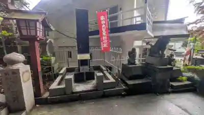 持寳院(多氣山不動尊)の{uncategorized: "未分類", other: "その他", undefined: "問題あり", building: "その他建物", grave: "お墓", sacred_gate: "鳥居", guardian: "狛犬", statue: "像", buddha: "仏像", history: "歴史", nature: "自然", garden: "庭園", animal: "動物", pagoda: "塔", temizu: "手水舎", mountain_gate: "山門・神門", sanctuary: "本殿・本堂", subordinate: "末社・摂社", art: "芸術", scenery: "景色", jizo: "地蔵", ema: "絵馬", goshuin: "御朱印", omikuji: "おみくじ", items: "授与品その他", amulet: "お守り", goshuincho: "御朱印帳", eats: "食事", festival: "お祭り", votive_dance: "神楽", shichigosan: "七五三参", wedding: "結婚式", experience: "体験その他", initially: "初詣", around: "周辺", anti_infection: "感染症対策"}