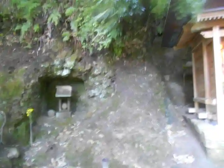 杉本寺の末社・摂社