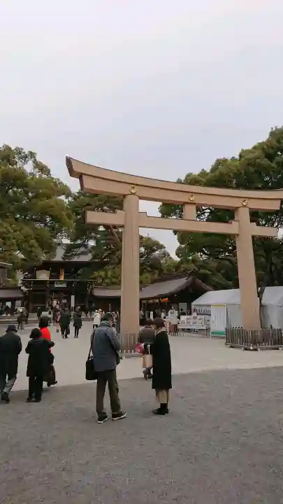 明治神宮の{uncategorized: "未分類", other: "その他", undefined: "問題あり", building: "その他建物", grave: "お墓", sacred_gate: "鳥居", guardian: "狛犬", statue: "像", buddha: "仏像", history: "歴史", nature: "自然", garden: "庭園", animal: "動物", pagoda: "塔", temizu: "手水舎", mountain_gate: "山門・神門", sanctuary: "本殿・本堂", subordinate: "末社・摂社", art: "芸術", scenery: "景色", jizo: "地蔵", ema: "絵馬", goshuin: "御朱印", omikuji: "おみくじ", items: "授与品その他", amulet: "お守り", goshuincho: "御朱印帳", eats: "食事", festival: "お祭り", votive_dance: "神楽", shichigosan: "七五三参", wedding: "結婚式", experience: "体験その他", initially: "初詣", around: "周辺", anti_infection: "感染症対策"}