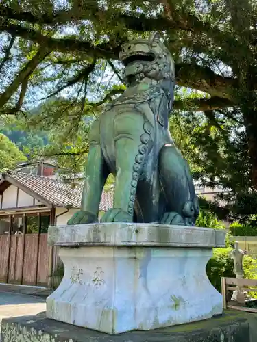 陶山神社の狛犬