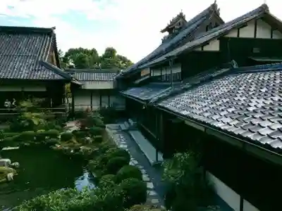 等持院のその他建物
