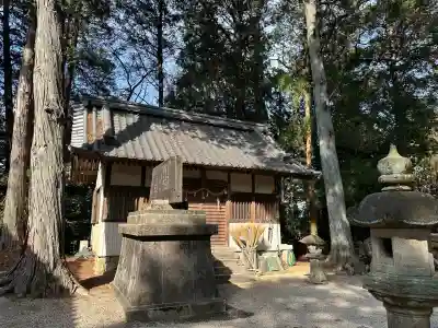 圡生神社の{uncategorized: "未分類", other: "その他", undefined: "問題あり", building: "その他建物", grave: "お墓", sacred_gate: "鳥居", guardian: "狛犬", statue: "像", buddha: "仏像", history: "歴史", nature: "自然", garden: "庭園", animal: "動物", pagoda: "塔", temizu: "手水舎", mountain_gate: "山門・神門", sanctuary: "本殿・本堂", subordinate: "末社・摂社", art: "芸術", scenery: "景色", jizo: "地蔵", ema: "絵馬", goshuin: "御朱印", omikuji: "おみくじ", items: "授与品その他", amulet: "お守り", goshuincho: "御朱印帳", eats: "食事", festival: "お祭り", votive_dance: "神楽", shichigosan: "七五三参", wedding: "結婚式", experience: "体験その他", initially: "初詣", around: "周辺", anti_infection: "感染症対策"}