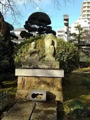 実蔵院の末社・摂社