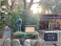 報徳二宮神社の像