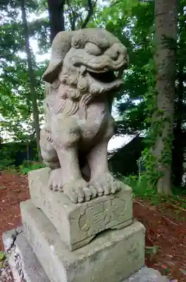 大鳥神社の狛犬