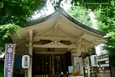 銀杏岡八幡神社の本殿・本堂