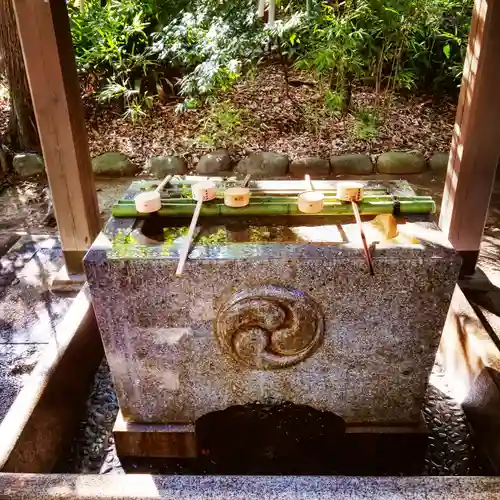 赤坂氷川神社の手水