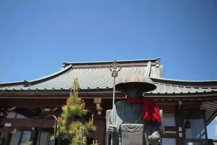 泉竜寺(乙女不動尊)の本殿・本堂