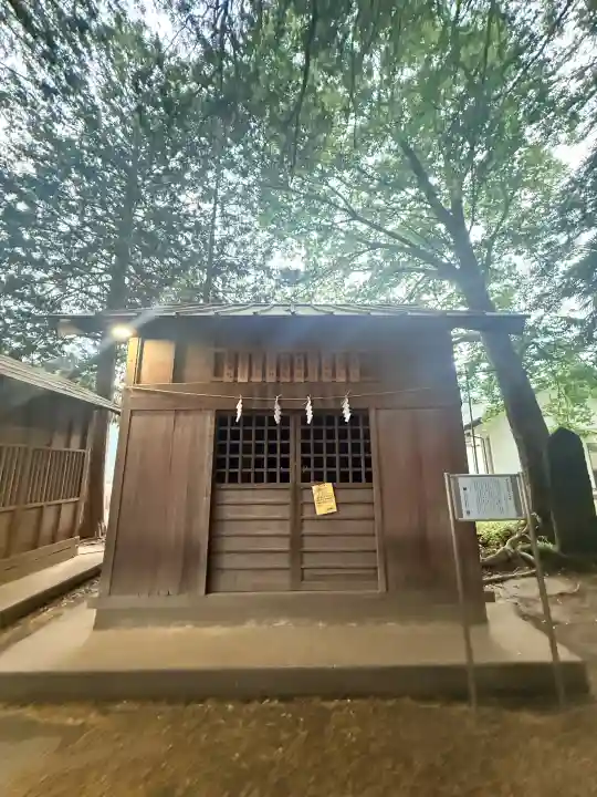 白鬚神社の{uncategorized: "未分類", other: "その他", undefined: "問題あり", building: "その他建物", grave: "お墓", sacred_gate: "鳥居", guardian: "狛犬", statue: "像", buddha: "仏像", history: "歴史", nature: "自然", garden: "庭園", animal: "動物", pagoda: "塔", temizu: "手水舎", mountain_gate: "山門・神門", sanctuary: "本殿・本堂", subordinate: "末社・摂社", art: "芸術", scenery: "景色", jizo: "地蔵", ema: "絵馬", goshuin: "御朱印", omikuji: "おみくじ", items: "授与品その他", amulet: "お守り", goshuincho: "御朱印帳", eats: "食事", festival: "お祭り", votive_dance: "神楽", shichigosan: "七五三参", wedding: "結婚式", experience: "体験その他", initially: "初詣", around: "周辺", anti_infection: "感染症対策"}