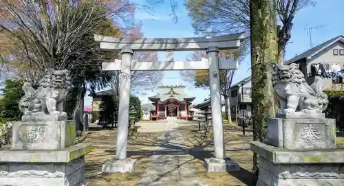 氷川神社の鳥居