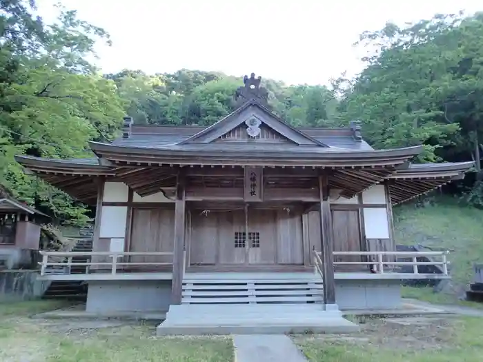 八幡神社の本殿