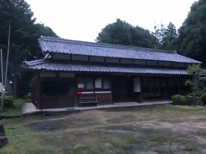 比自岐神社のその他建物