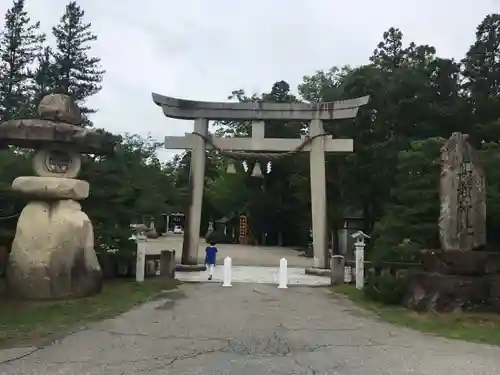 越中一宮 髙瀬神社の鳥居