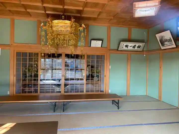 長泉寺の本殿・本堂