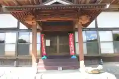 宝泉寺の本殿