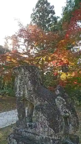 辺春八幡宮の狛犬