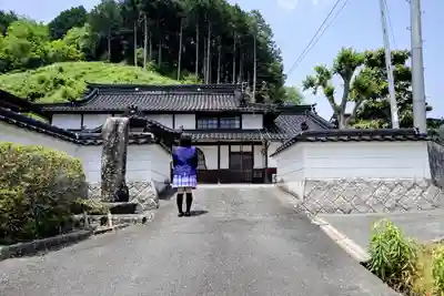 妙福寺の山門・神門